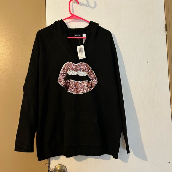 Torrid Black Sweater with Sequin Lips Design - Picture 1 of 10